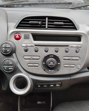 Honda Jazz cena 16500 przebieg: 169900, rok produkcji 2009 z Miastko małe 79
